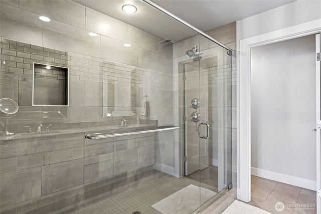 9631 NE 183rd Street #C, Bothell, WA 98011