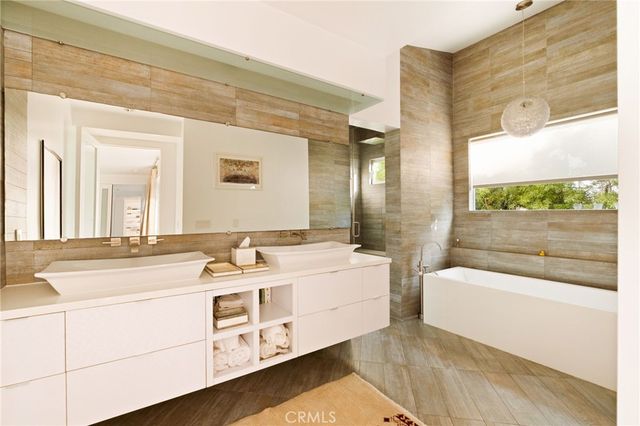 936 Milwood Avenue, Venice, CA 90291