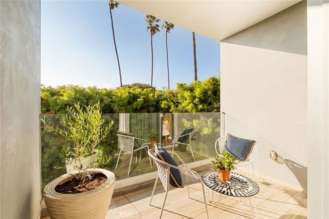 936 Milwood Avenue, Venice, CA 90291