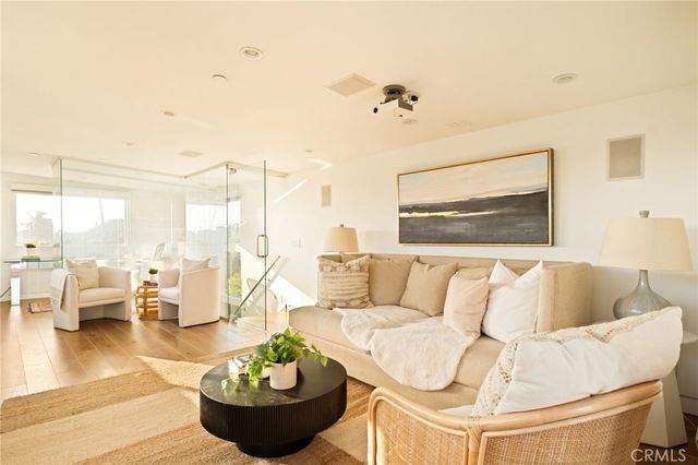 936 Milwood Avenue, Venice, CA 90291