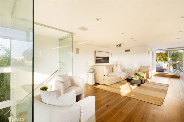 936 Milwood Avenue, Venice, CA 90291