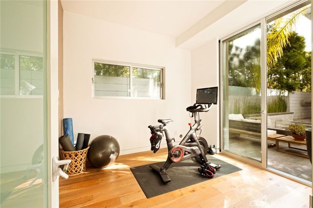 936 Milwood Avenue, Venice, CA 90291