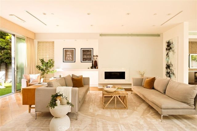 936 Milwood Avenue, Venice, CA 90291