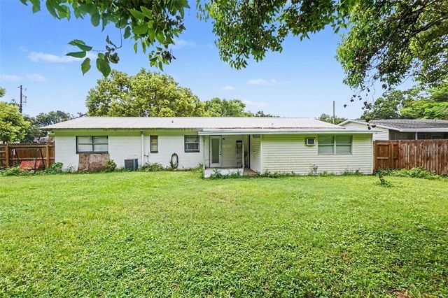 3040 STRAWBERRY LANE, Lakeland, FL 33801