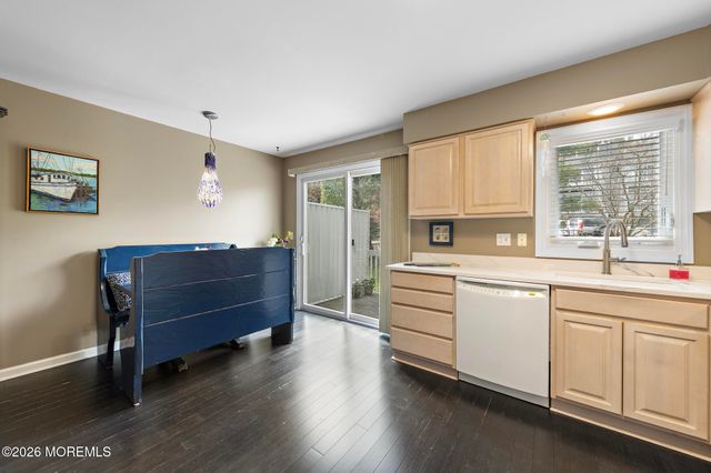 1 Portland Road 7, Highlands, NJ 07732