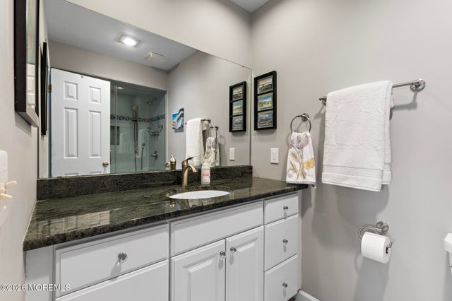 1 Portland Road 7, Highlands, NJ 07732