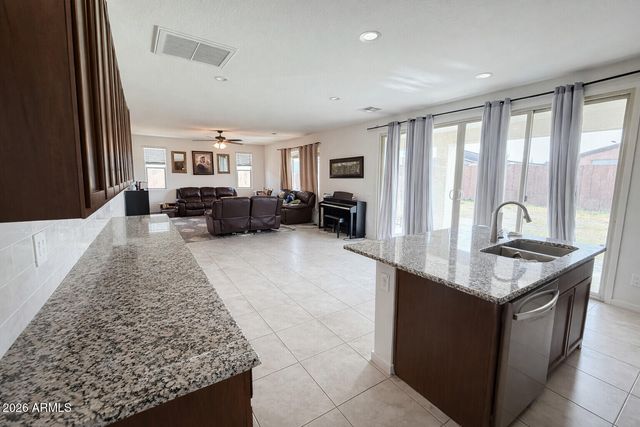 40191 W James Lane, Maricopa, AZ 85138