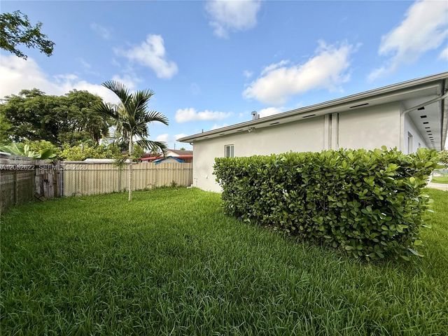 3025 NW 23rd Ave 1, Miami, FL 33142