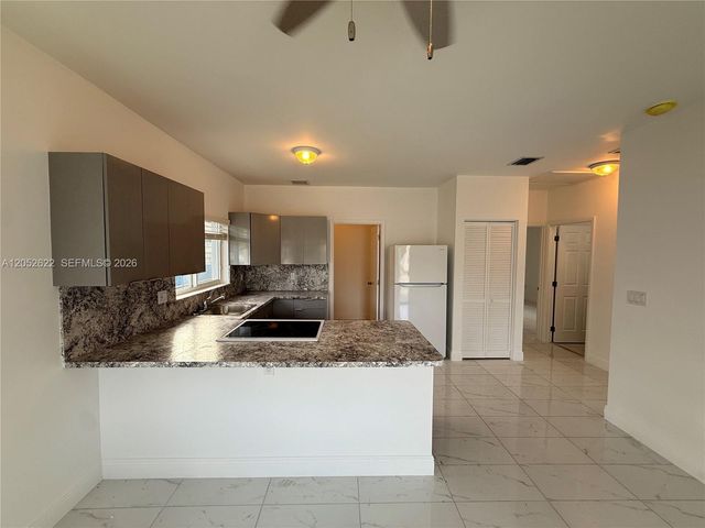 3025 NW 23rd Ave 1, Miami, FL 33142