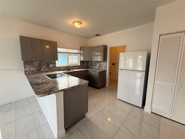 3025 NW 23rd Ave 1, Miami, FL 33142