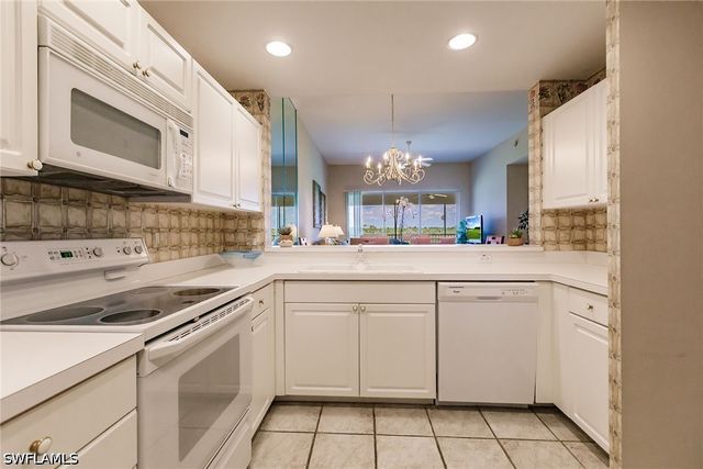 4120 Bayhead DR 303, Bonita Springs, FL 34134