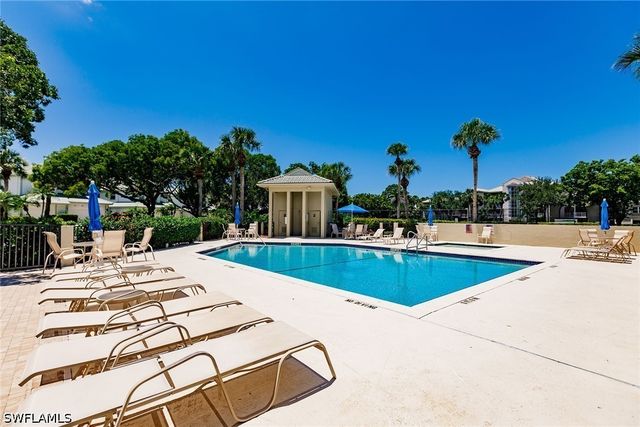 4120 Bayhead DR 303, Bonita Springs, FL 34134