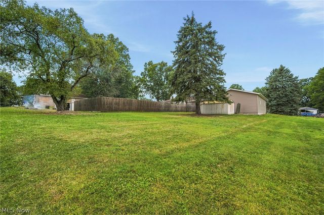 3140 Rusty Avenue SW, Canton, OH 44706
