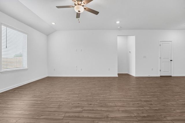14129 Axel Johanson DR, Del Valle, TX 78617