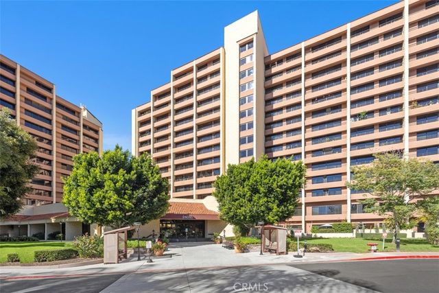 24055 Paseo Del Lago 1303, Laguna Woods, CA 92637