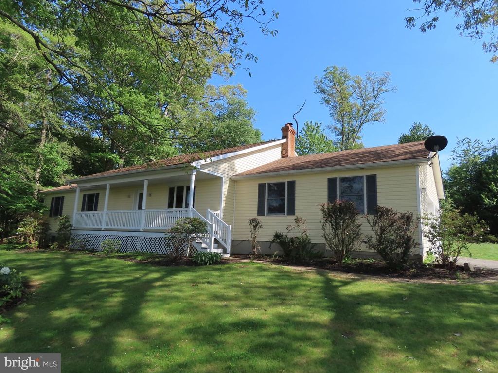 Image 1 of property listing at 703 ST MARYS RD, Pylesville, MD 21132
