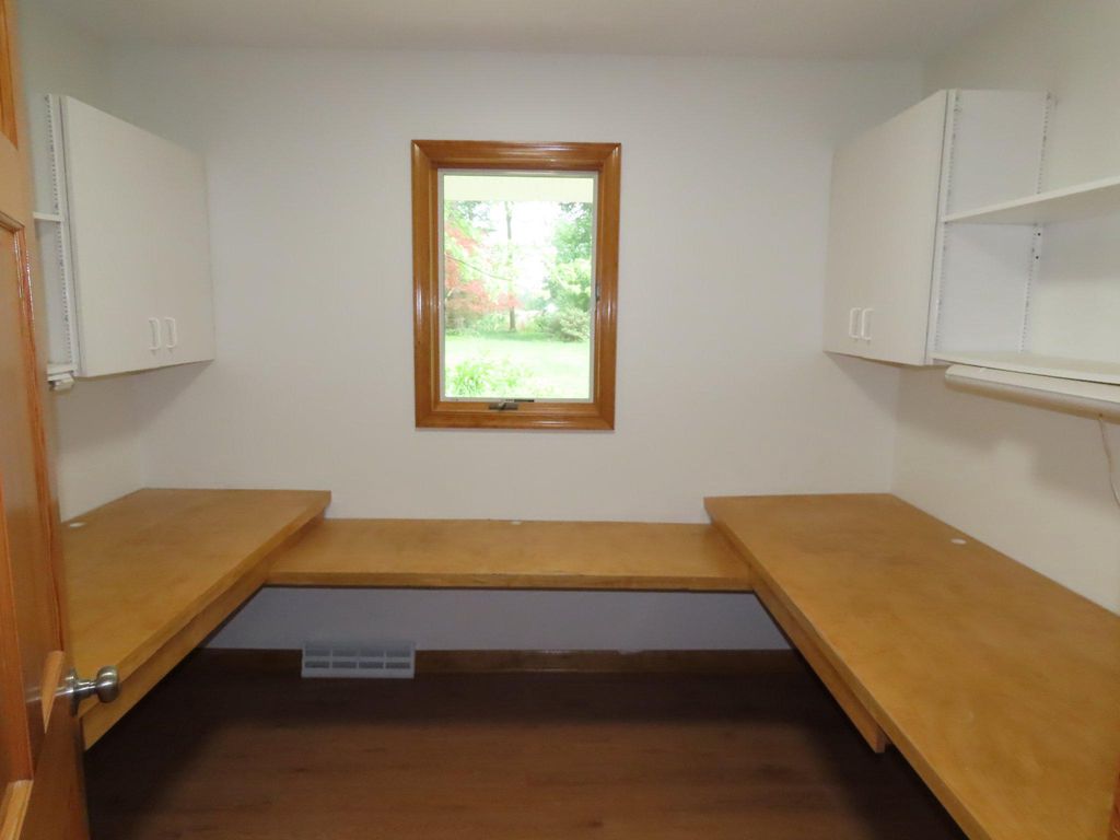 Image 13 of property listing at 703 ST MARYS RD, Pylesville, MD 21132