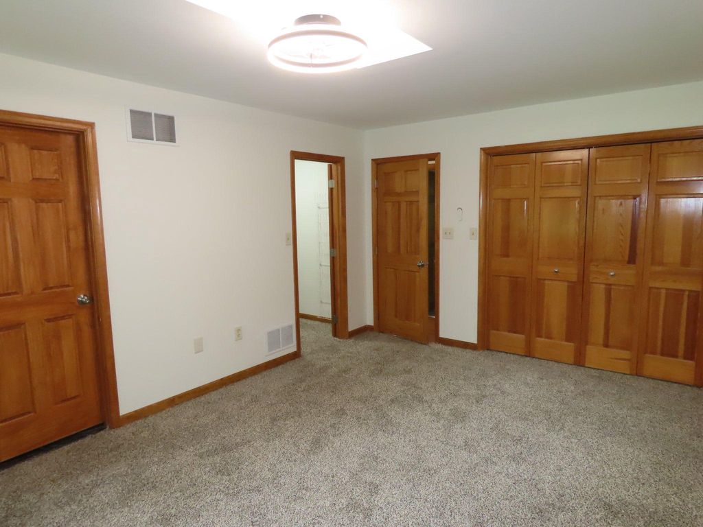 Image 14 of property listing at 703 ST MARYS RD, Pylesville, MD 21132