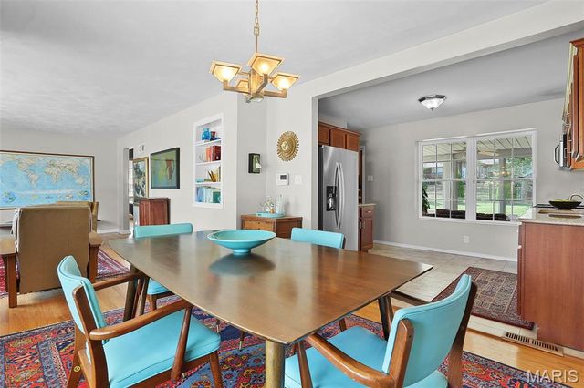 5909 Childress Avenue, St Louis, MO 63109