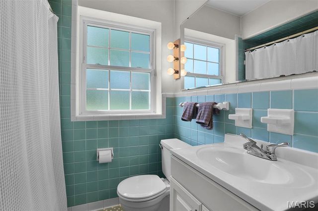 5909 Childress Avenue, St Louis, MO 63109