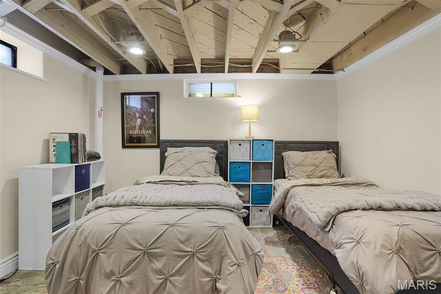 5909 Childress Avenue, St Louis, MO 63109
