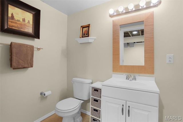 5909 Childress Avenue, St Louis, MO 63109