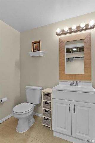 5909 Childress Avenue, St Louis, MO 63109