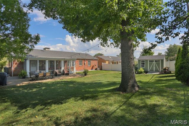 5909 Childress Avenue, St Louis, MO 63109