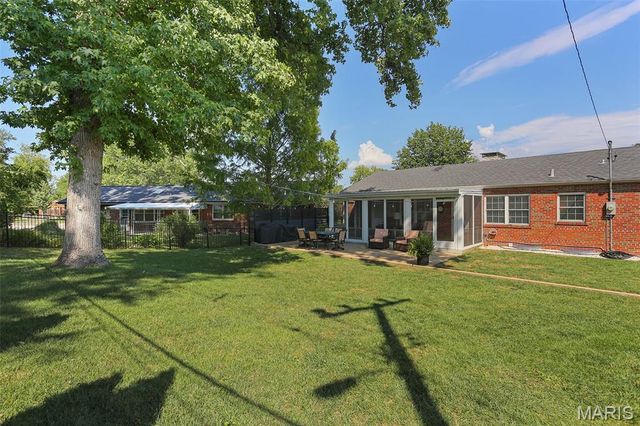 5909 Childress Avenue, St Louis, MO 63109
