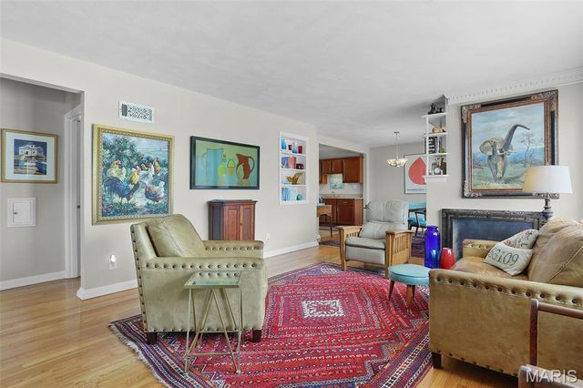 5909 Childress Avenue, St Louis, MO 63109