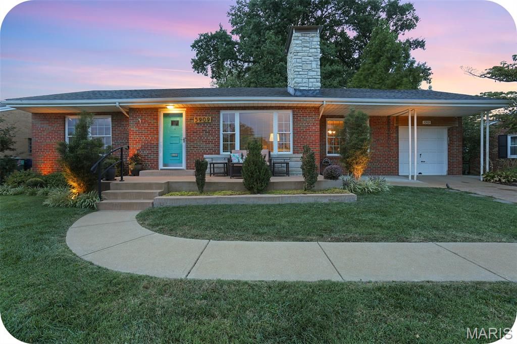 5909 Childress Avenue, St Louis, MO 63109