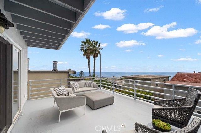 1059 Miramar Street, Laguna Beach, CA 92651