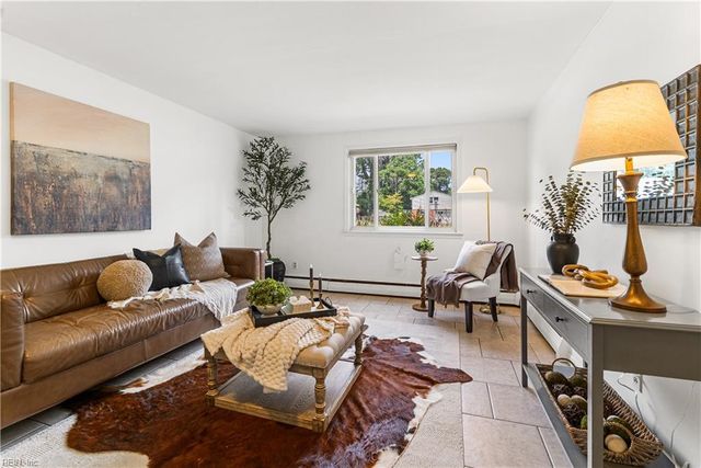 2021 Meadow Lake CT, Norfolk, VA 23518