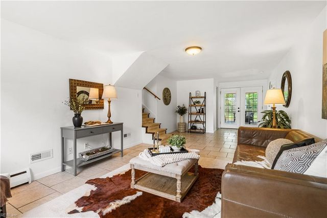 2021 Meadow Lake CT, Norfolk, VA 23518