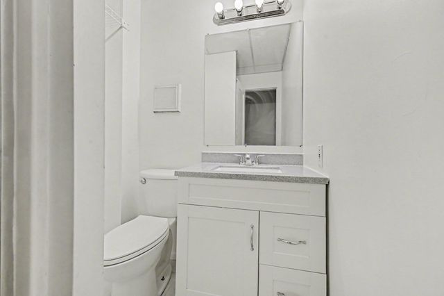 1510 W Main Street, Kalamazoo City, MI 49006