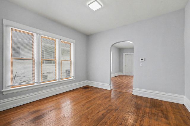 1510 W Main Street, Kalamazoo City, MI 49006