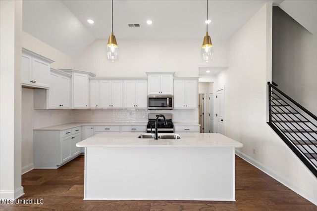 7691 John Elliott Lane, Hernando, MS 38632