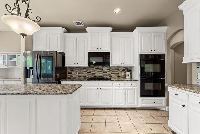 6631 Crestmoor Lane, Sachse, TX 75048