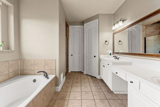 6631 Crestmoor Lane, Sachse, TX 75048