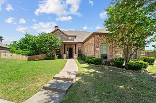 6631 Crestmoor Lane, Sachse, TX 75048