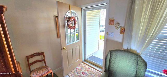 83 Morning Glory Way, Rotterdam, NY 12306