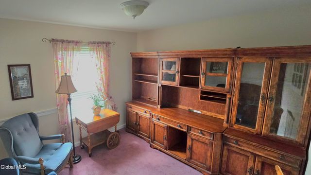 83 Morning Glory Way, Rotterdam, NY 12306