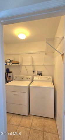 83 Morning Glory Way, Rotterdam, NY 12306