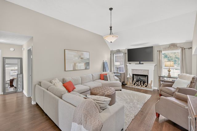 9625 Mount Ayre Way, Murfreesboro, TN 37129