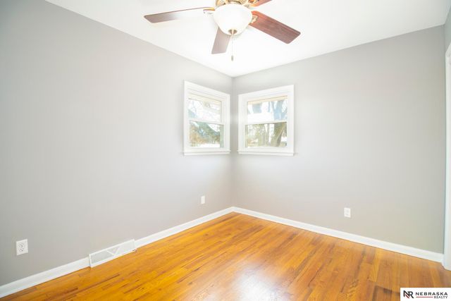 7541 Holdrege Street, Lincoln, NE 68505