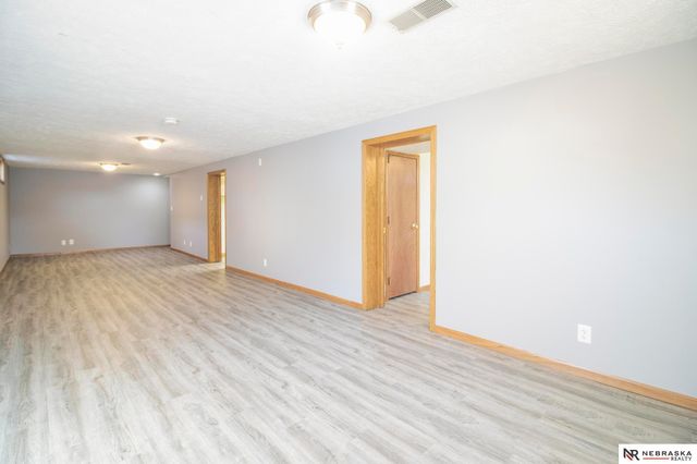 7541 Holdrege Street, Lincoln, NE 68505