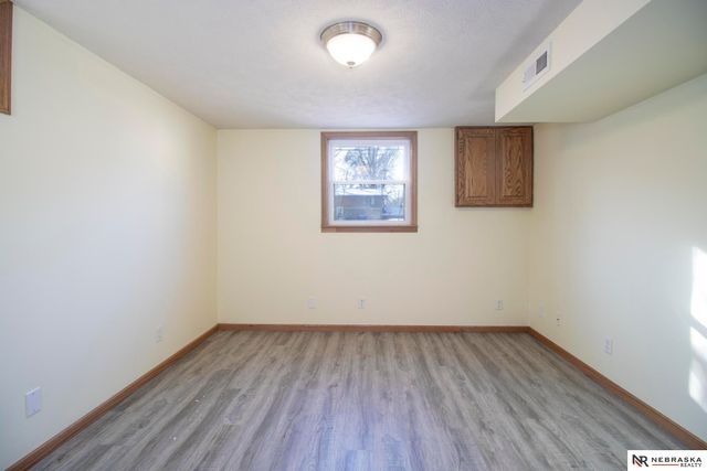 7541 Holdrege Street, Lincoln, NE 68505