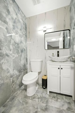 94 Magnolia Circle, Boynton Beach, FL 33436