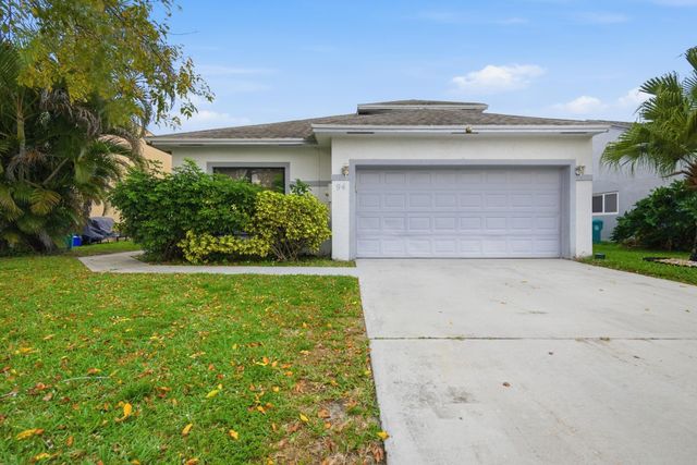94 Magnolia Circle, Boynton Beach, FL 33436
