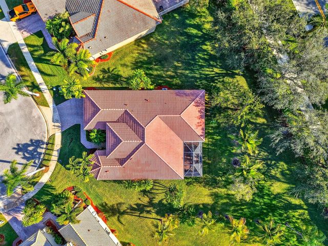9566 Lantern Bay Circle, West Palm Beach, FL 33411